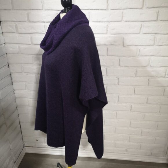 Peruvian Link Ladies Purple Poncho with Turtleneck Alpaca Collection - Picture 4 of 6
